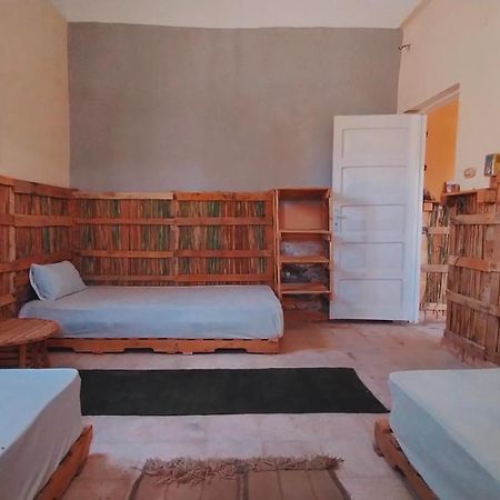 Agpen Teswa Hostel Siwa Oasis ภายนอก รูปภาพ